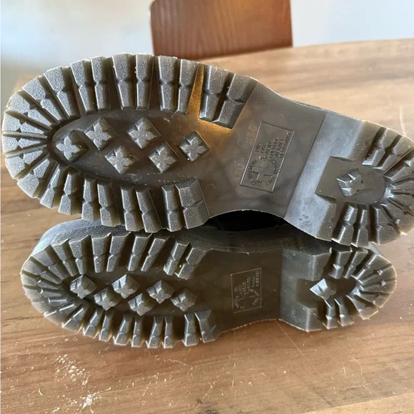 Dr. Martens Black Ankle Boots with Yellow Stitching Platform - Picture 2 of 4